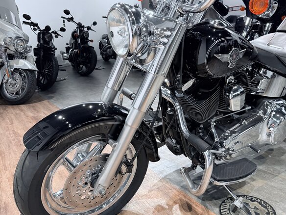 2010 Harley-Davidson Fat Boy, чёрный, 1299000 рублей - вид 13