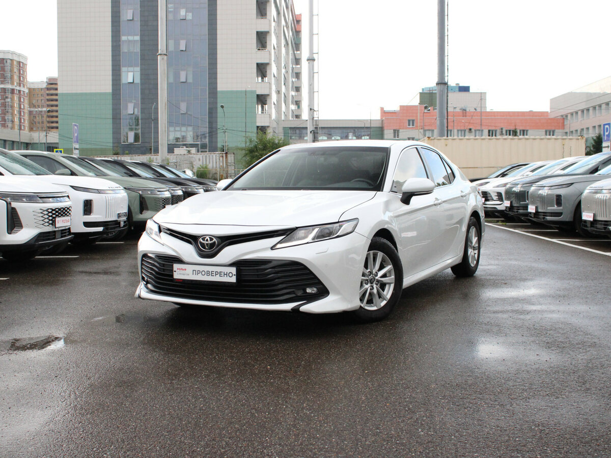 Открыть фотографии: Toyota Camry VIII (XV70)