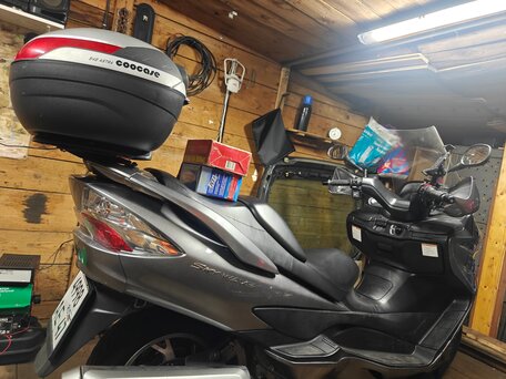 2009 Suzuki Burgman (SkyWave) 400, серебристый, 360000 рублей, вид 2