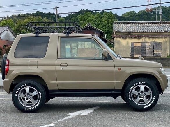 2012 Mitsubishi Pajero Mini II, бежевый, 650000 рублей - вид 6