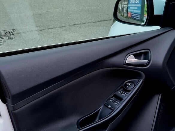 2012 Ford Focus III, белый, 859999 рублей - вид 8