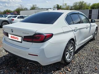 2021 BMW 5 серии 520d xDrive VII (G30/G31/G38) Рестайлинг, белый, 3950000 рублей, вид 4