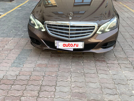 2013 Mercedes-Benz E-Класс 200 IV (W212, S212, C207) Рестайлинг, коричневый, 2200000 рублей, вид 1