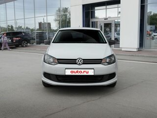2015 Volkswagen Polo V, белый, 650000 рублей, вид 2