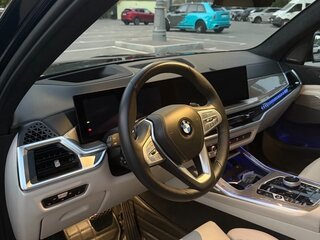 2023 BMW X7 40d I (G07) Рестайлинг, чёрный, 10900000 рублей, вид 2