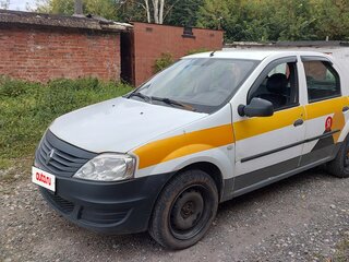 2015 Renault Logan I Рестайлинг, белый, 250000 рублей, вид 1