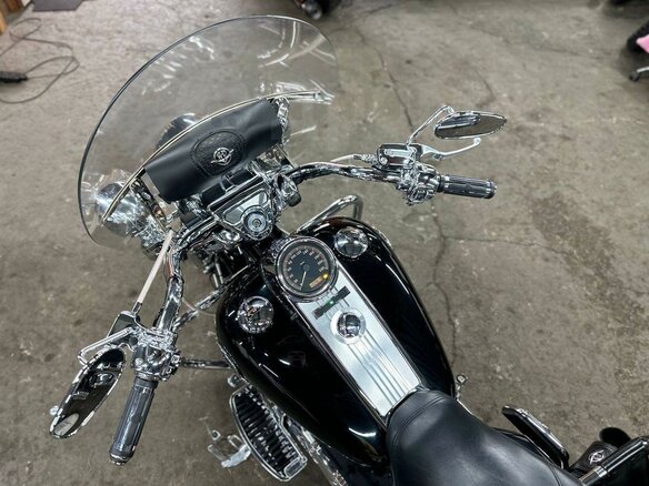 2009 Harley-Davidson Road King, чёрный, 990000 рублей - вид 9