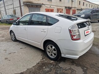 2006 Toyota Prius II Рестайлинг (XW20), белый, 640000 рублей, вид 4