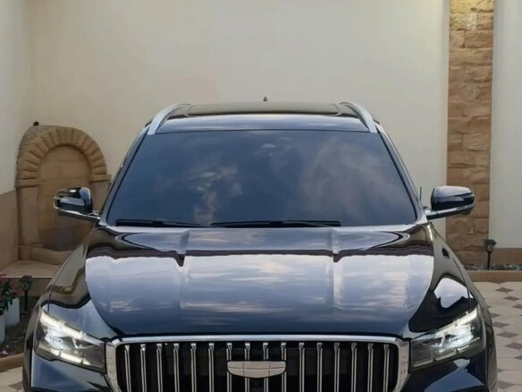 2025 Geely Monjaro (Xingyue L) I Рестайлинг (China Market), чёрный, 3720000 рублей