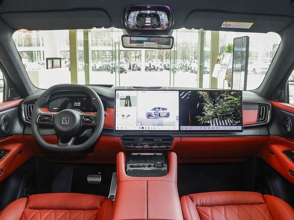 2026 Zeekr 8X 70 kWh, белый, 10999999 рублей - вид 4
