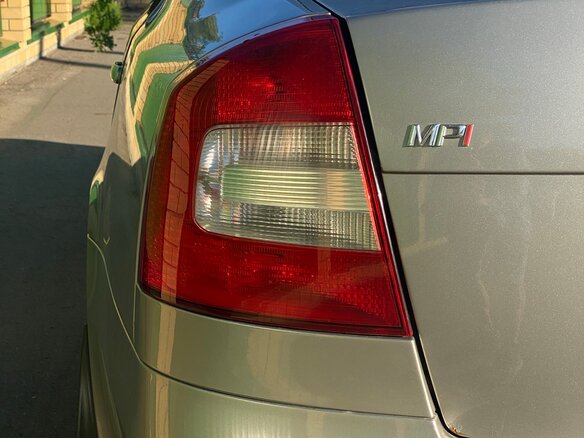2010 Skoda Octavia II (A5) Рестайлинг, серый - вид 11