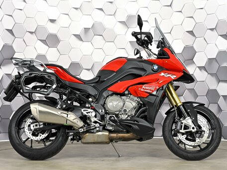 2015 BMW S 1000 XR, красный, 1277000 рублей, вид 3