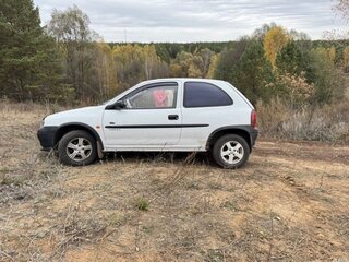 2000 Opel Corsa B, белый, 185911 рублей, вид 1