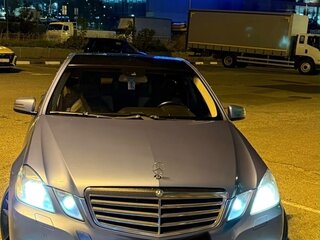 2010 Mercedes-Benz E-Класс 200 5G-Tronic IV (W212, S212, C207), голубой, 1199000 рублей, вид 1