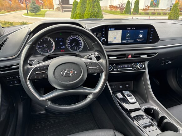 2020 Hyundai Sonata VIII (DN8), белый, 2355000 рублей - вид 16