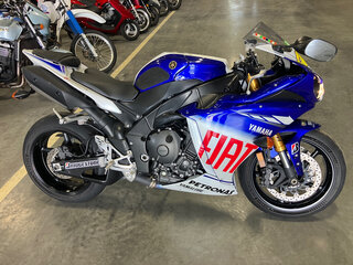 2010 Yamaha YZF-R1, синий, 1030000 рублей, вид 1