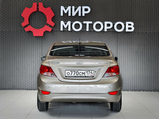 2013 Hyundai Solaris I, бежевый, 850000 рублей, вид 5