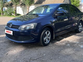 2014 Volkswagen Polo V, синий, 829000 рублей, вид 2