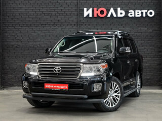 2014 Toyota Land Cruiser 200 Series Рестайлинг 1, чёрный, 3860000 рублей, вид 1