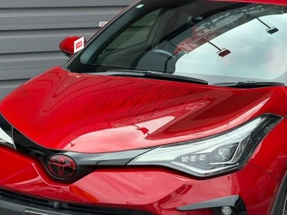 2020 Toyota C-HR I Рестайлинг, красный - вид 2