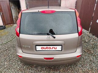 2012 Nissan Note I Рестайлинг, коричневый, 870000 рублей, вид 3