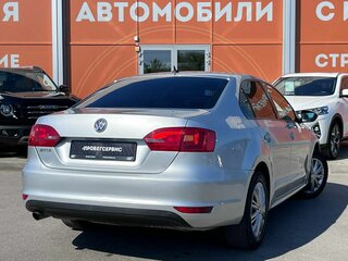 2012 Volkswagen Jetta VI, серебристый, 740000 рублей, вид 5