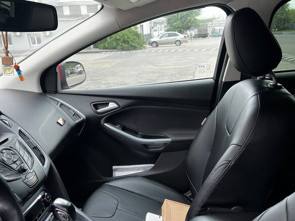 2013 Ford Focus III, красный, 700000 рублей - вид 9