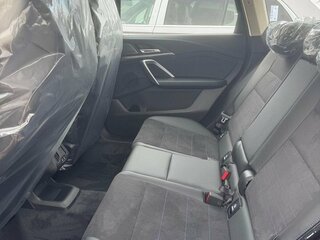 2026 BMW X1 Long 25Li xDrive III (U11/U12), красный, 6220000 рублей, вид 5