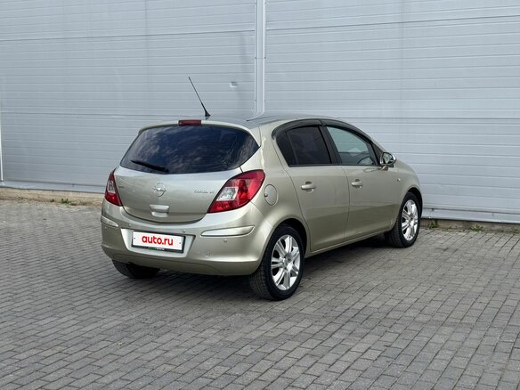 2008 Opel Corsa D, золотистый, 495000 рублей - вид 3