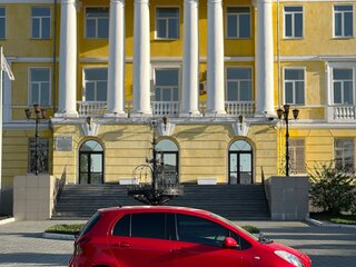 2008 Toyota Yaris Multimode II, красный, 629000 рублей, вид 2