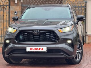 2022 Toyota Highlander IV (XU70), серый, 3990000 рублей, вид 3