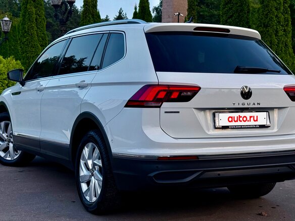 2022 Volkswagen Tiguan Allspace II Рестайлинг, белый - вид 13