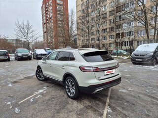 2021 Lincoln Nautilus I, серый, 3860000 рублей, вид 5