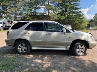 1999 Toyota Harrier I (XU10), белый, 590000 рублей, вид 4