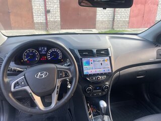 2015 Hyundai Solaris I Рестайлинг, серый, 950000 рублей, вид 5
