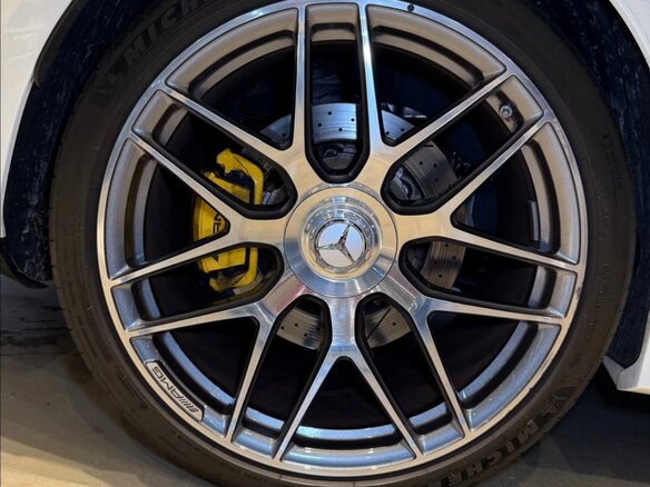 2022 Mercedes-Benz AMG GT 4-Door Coupe 43 I, белый, 10900000 рублей - вид 26