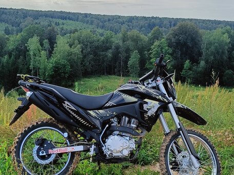 2024 Shineray Adventure 250, чёрный, 109000 рублей, вид 2