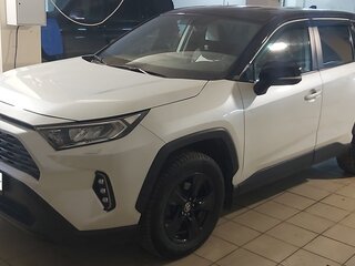 2020 Toyota RAV4 V (XA50), белый, 3100000 рублей, вид 1
