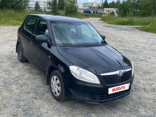 2011 Skoda Fabia II Рестайлинг, чёрный, 350000 рублей, вид 3