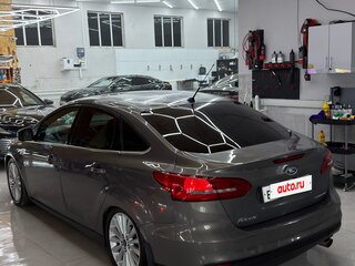 2015 Ford Focus III Рестайлинг, коричневый, 1150000 рублей, вид 4