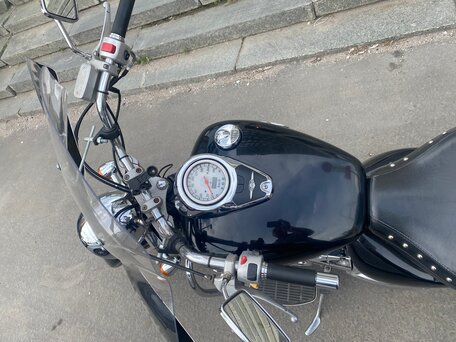2010 Suzuki Intruder VL 400 Classic, чёрный, 385000 рублей, вид 4