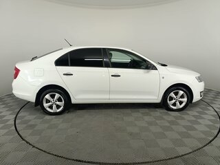 2016 Skoda Rapid I, белый, 1260000 рублей, вид 4