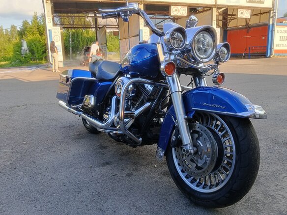 2010 Harley-Davidson Road King, синий, 1250000 рублей - вид 6