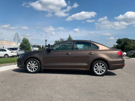 2012 Volkswagen Jetta VI, коричневый, 679000 рублей, вид 3