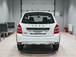 2026 Lada (ВАЗ) Granta Cross I Рестайлинг, белый, 1226000 рублей, вид 5