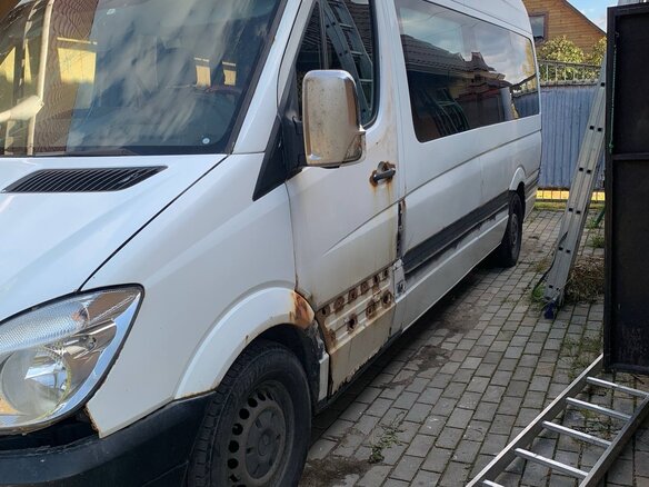 2007 Mercedes-Benz Sprinter, белый, 1000000 рублей - вид 2