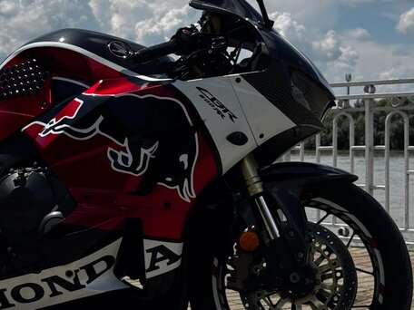 2013 Honda CBR 600RR, красный, 720000 рублей, вид 4