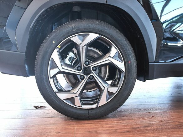 2026 Geely Atlas II, чёрный, 3449990 рублей - вид 28