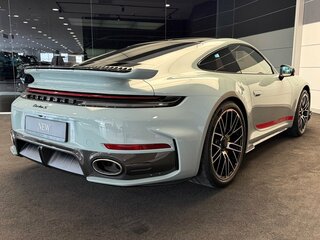 2026 Porsche 911 Turbo S VIII (992) Рестайлинг, зелёный, 39990000 рублей, вид 2
