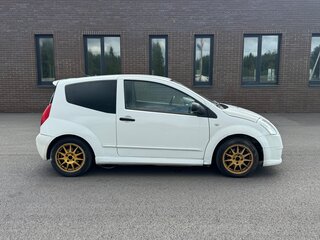 2008 Citroen C2, белый, 400000 рублей, вид 4